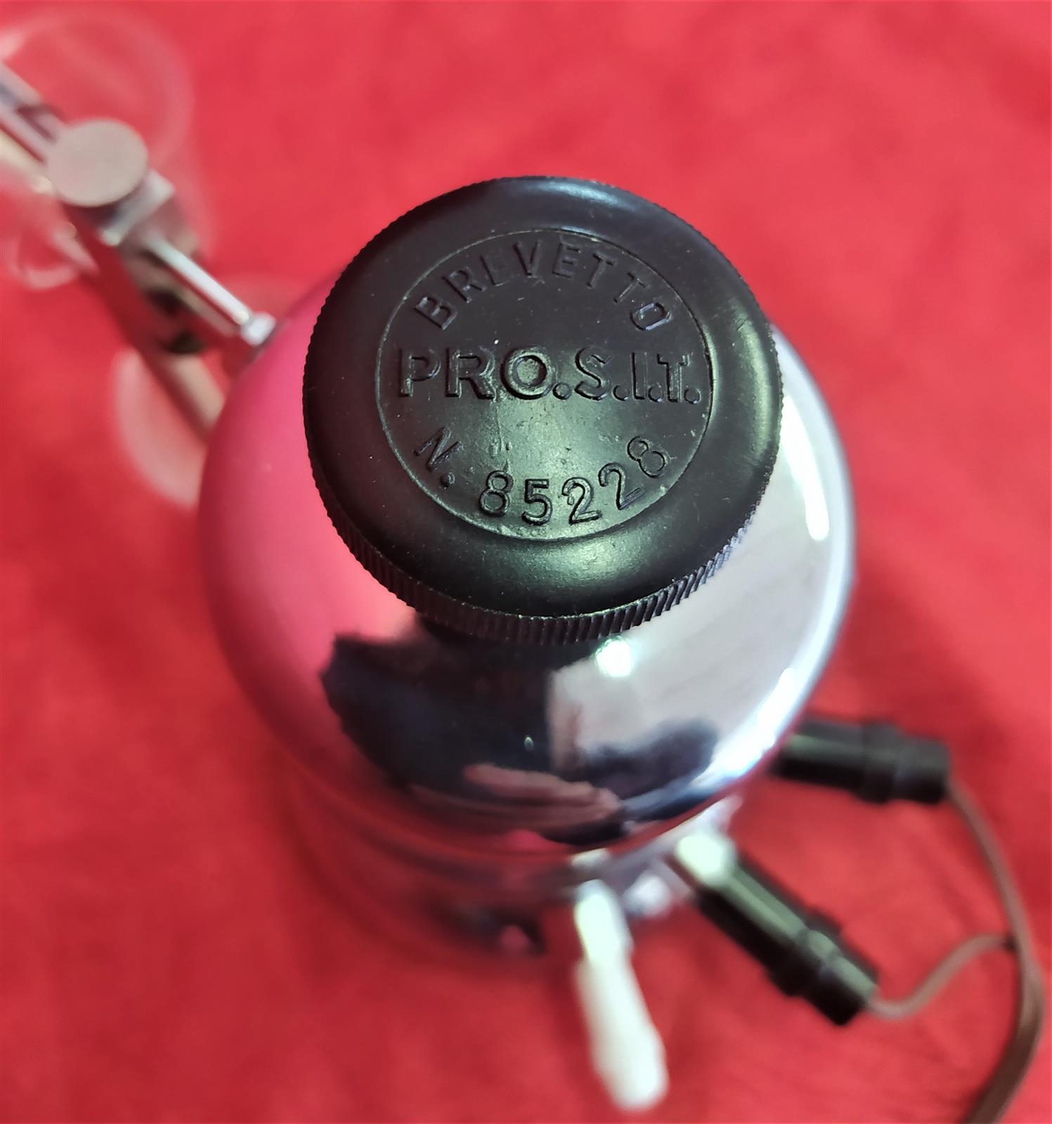 Vintage electric inhaler