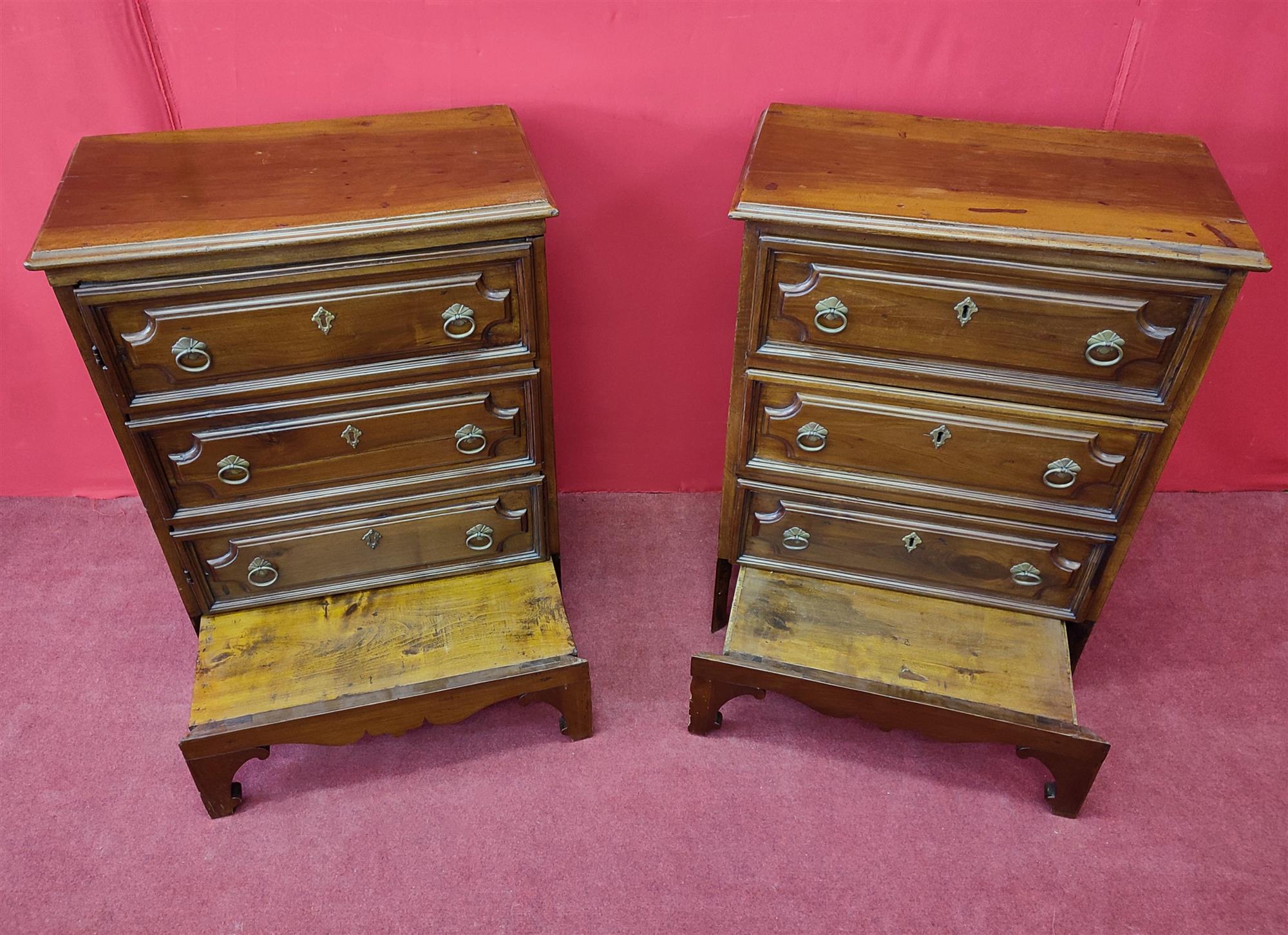 Pair of Emilian bedside tables
