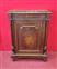 Piccola credenza intarsiata