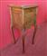 Comodino Art Nouveau con marmo