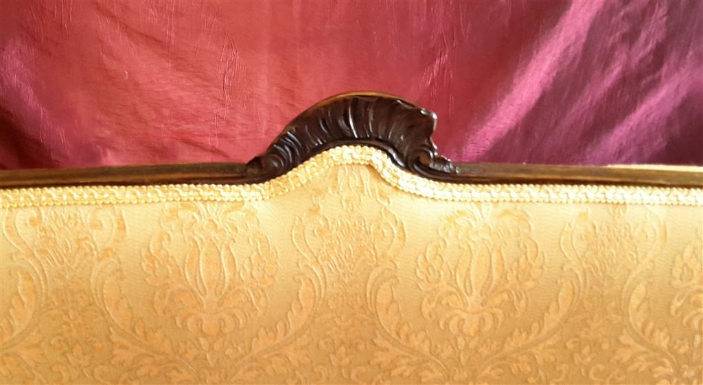 Three-seat sofa, Venetian