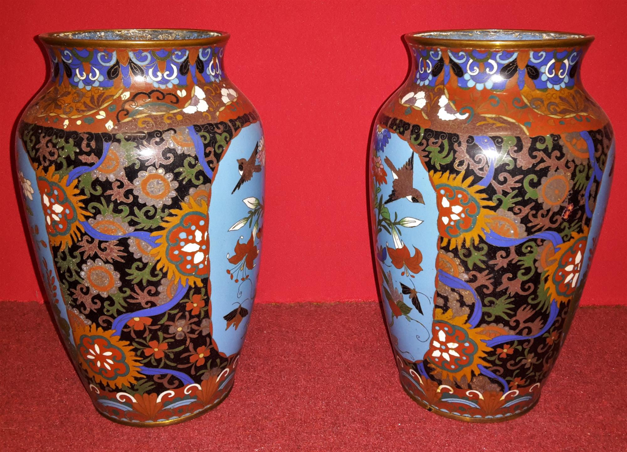 Coppia di vasi in cloisonne