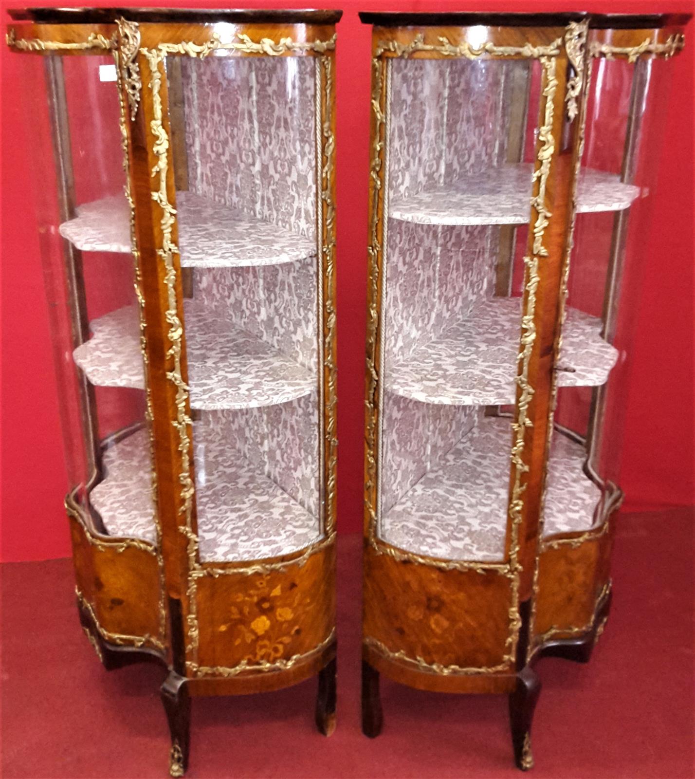 Pair of Napoleon III showcases