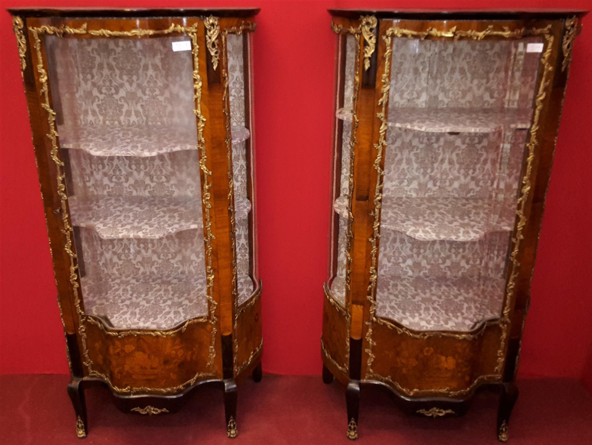 Coppia di vetrine Napoleone III