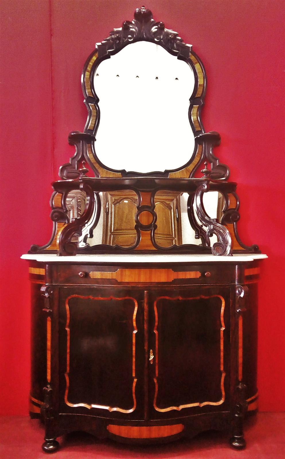 Carved Lombard sideboard, upper part with mirrors