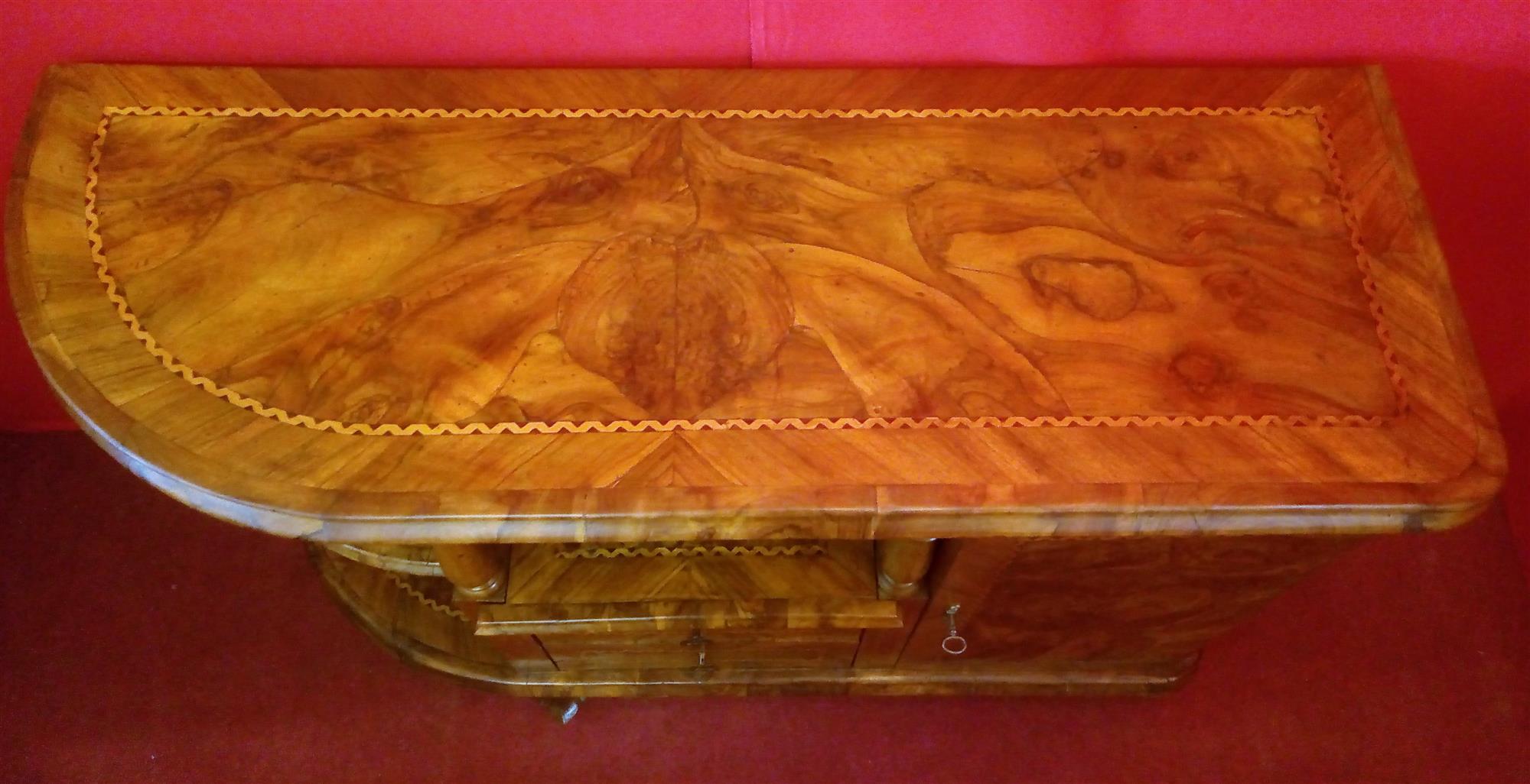 TV cabinet in walnut root