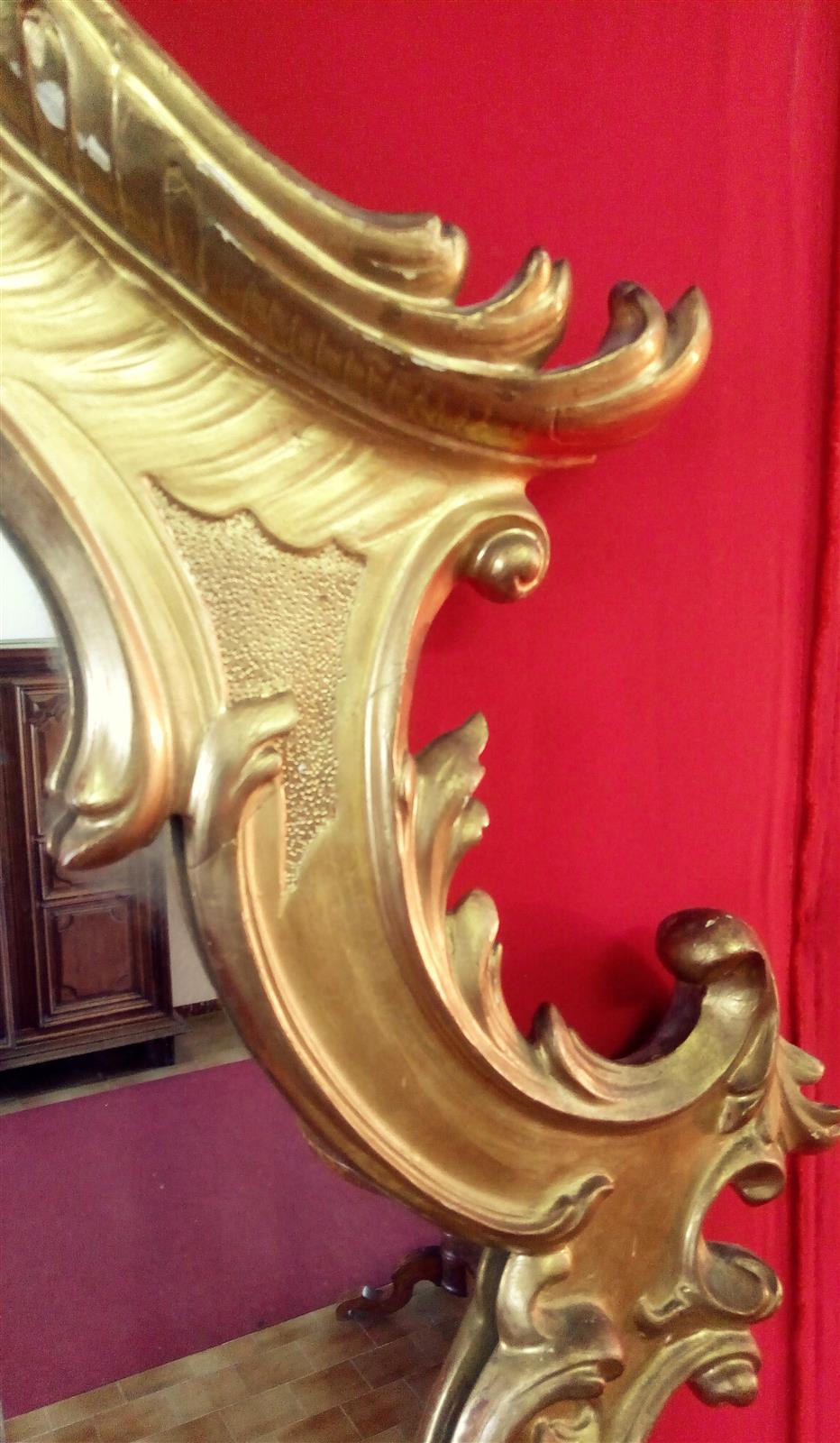 Italian gilt wood console