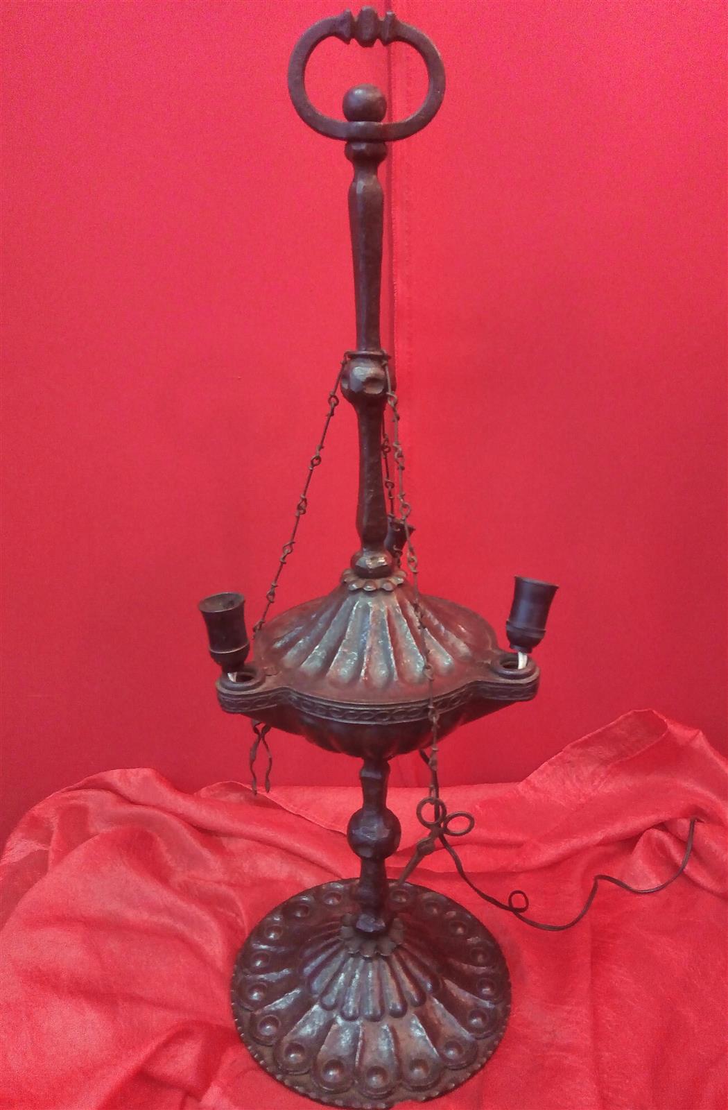 Florentine wrought iron lamp