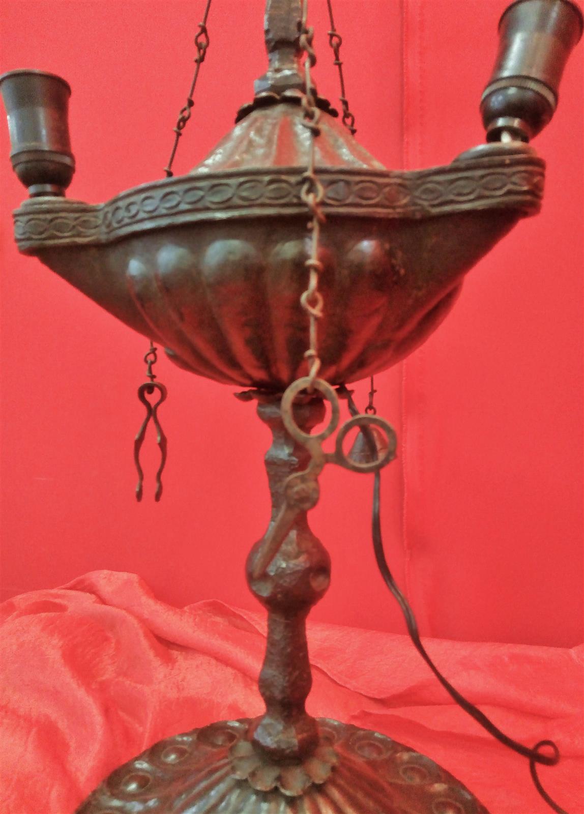 Florentine wrought iron lamp