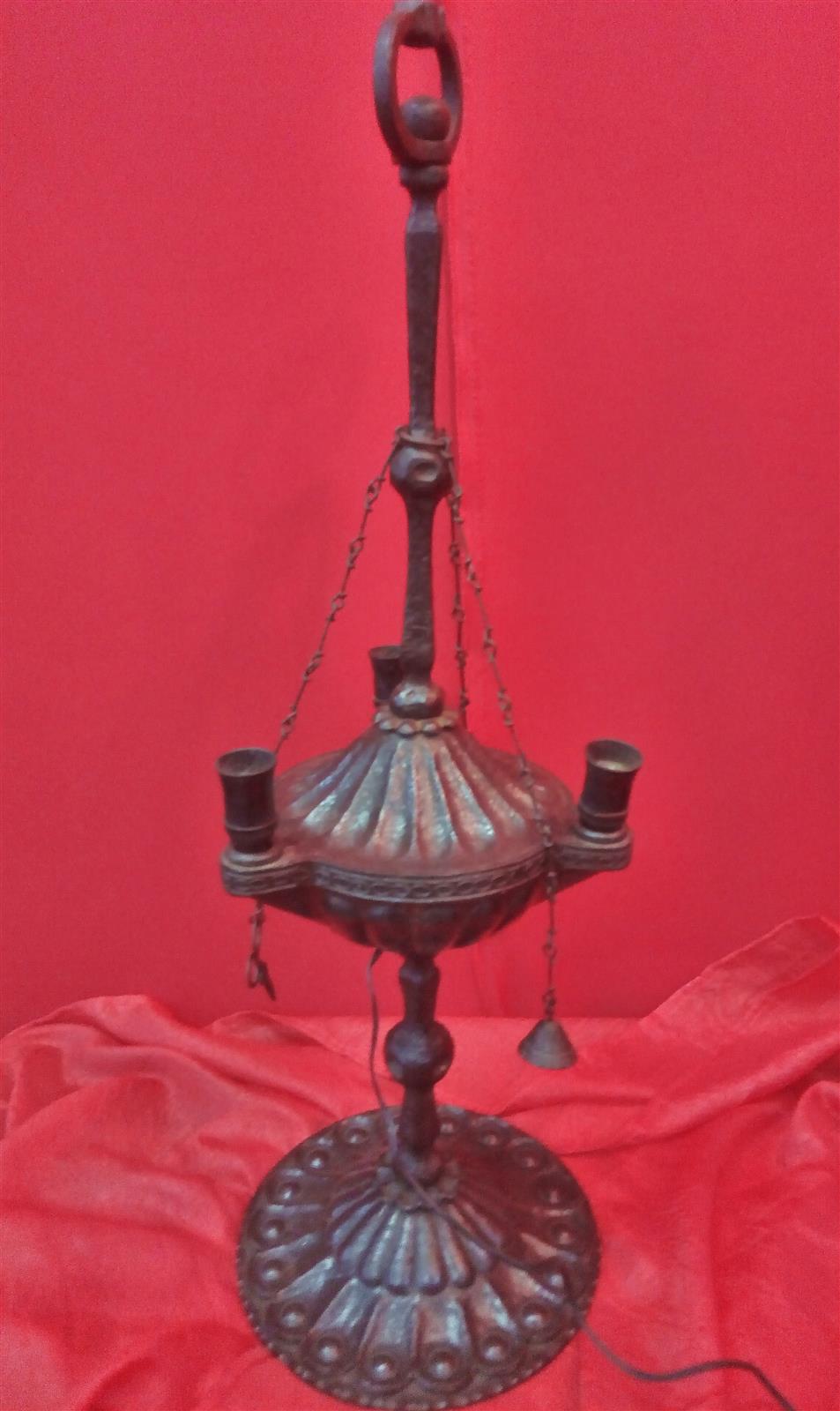 Florentine wrought iron lamp