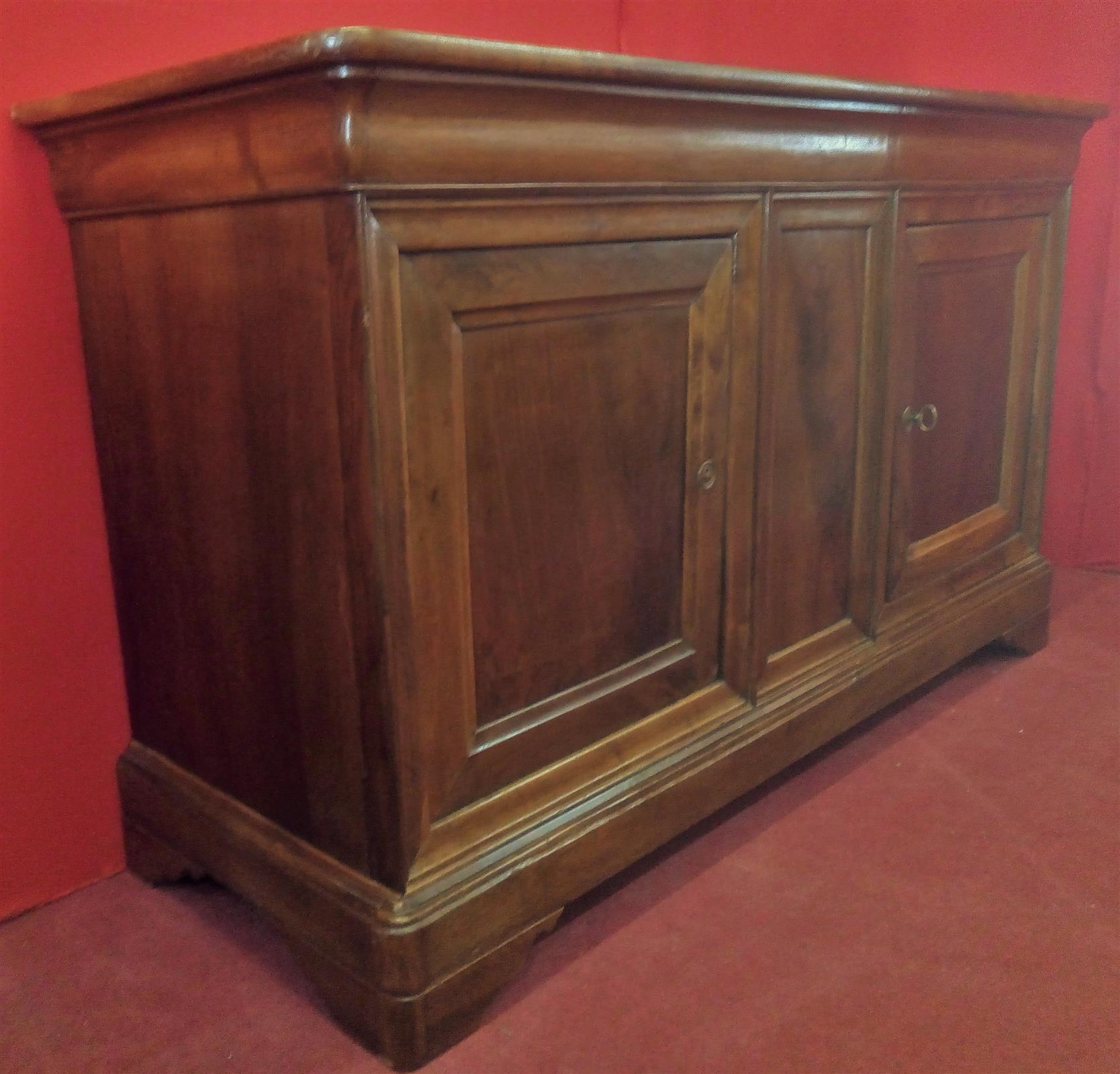 Two doors long walnut sideboard