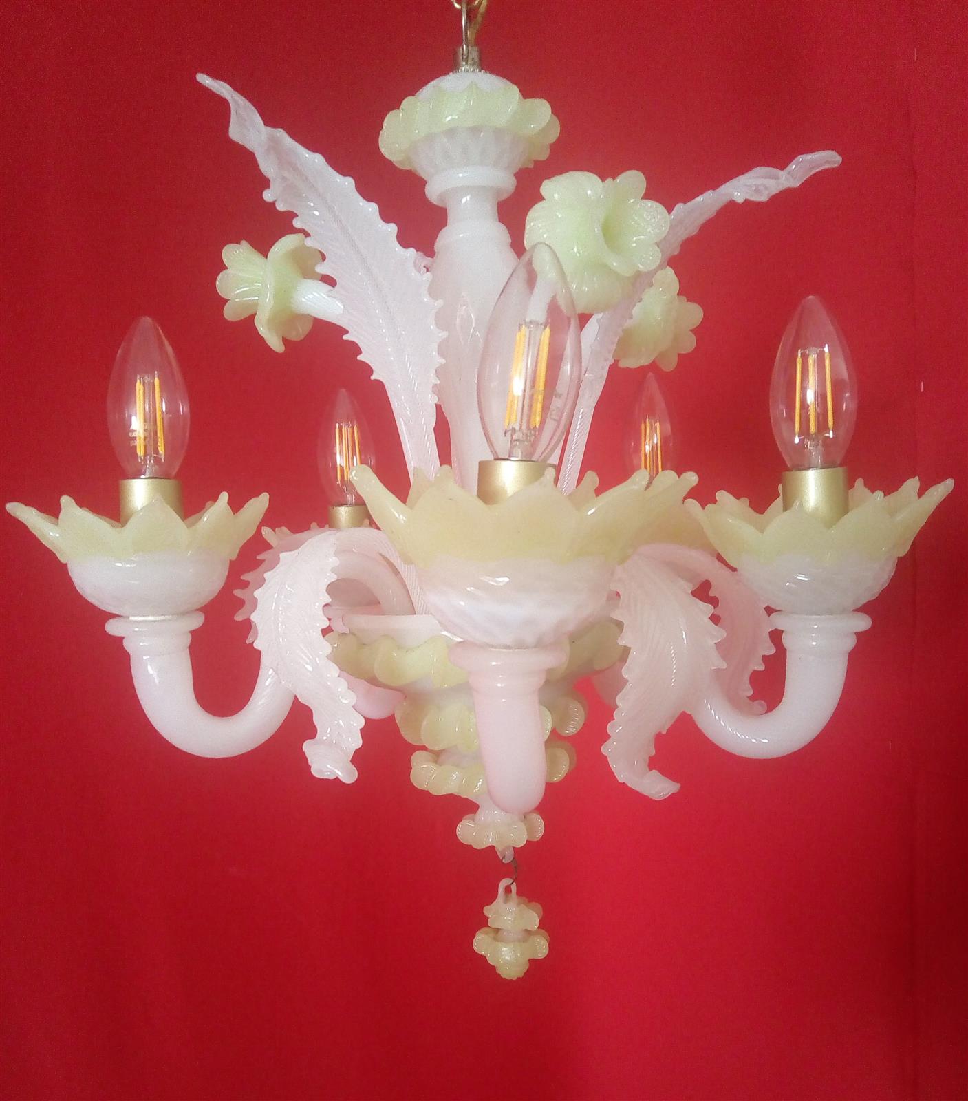 Small chandelier in white and green opaline glass
