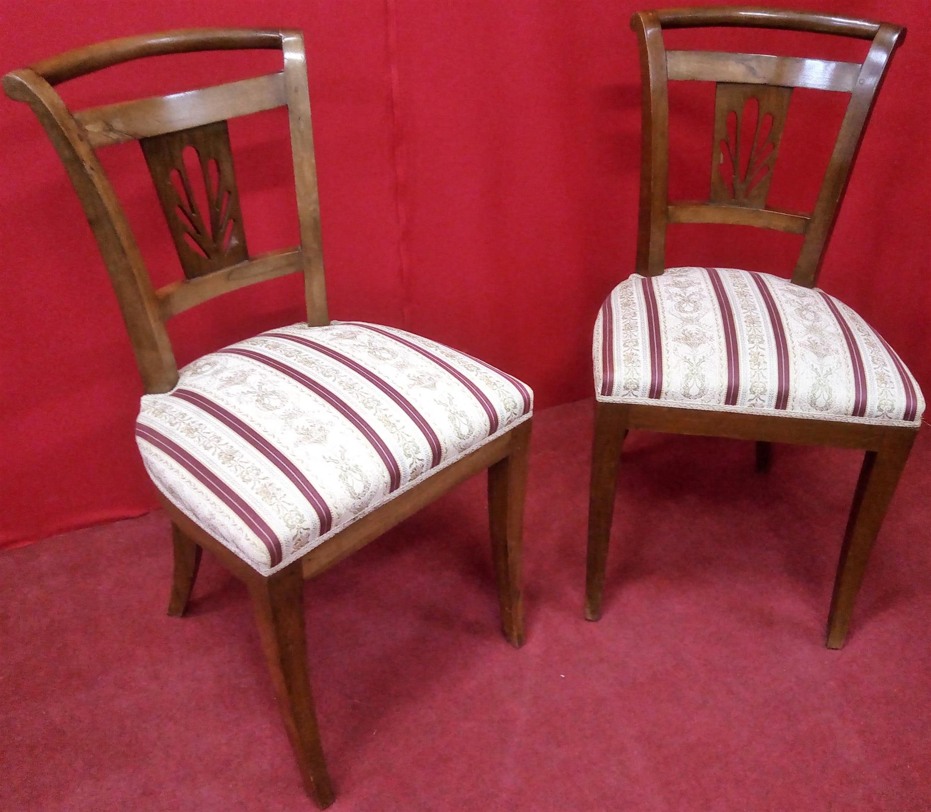 Pair of Carlo X chairs in walnut