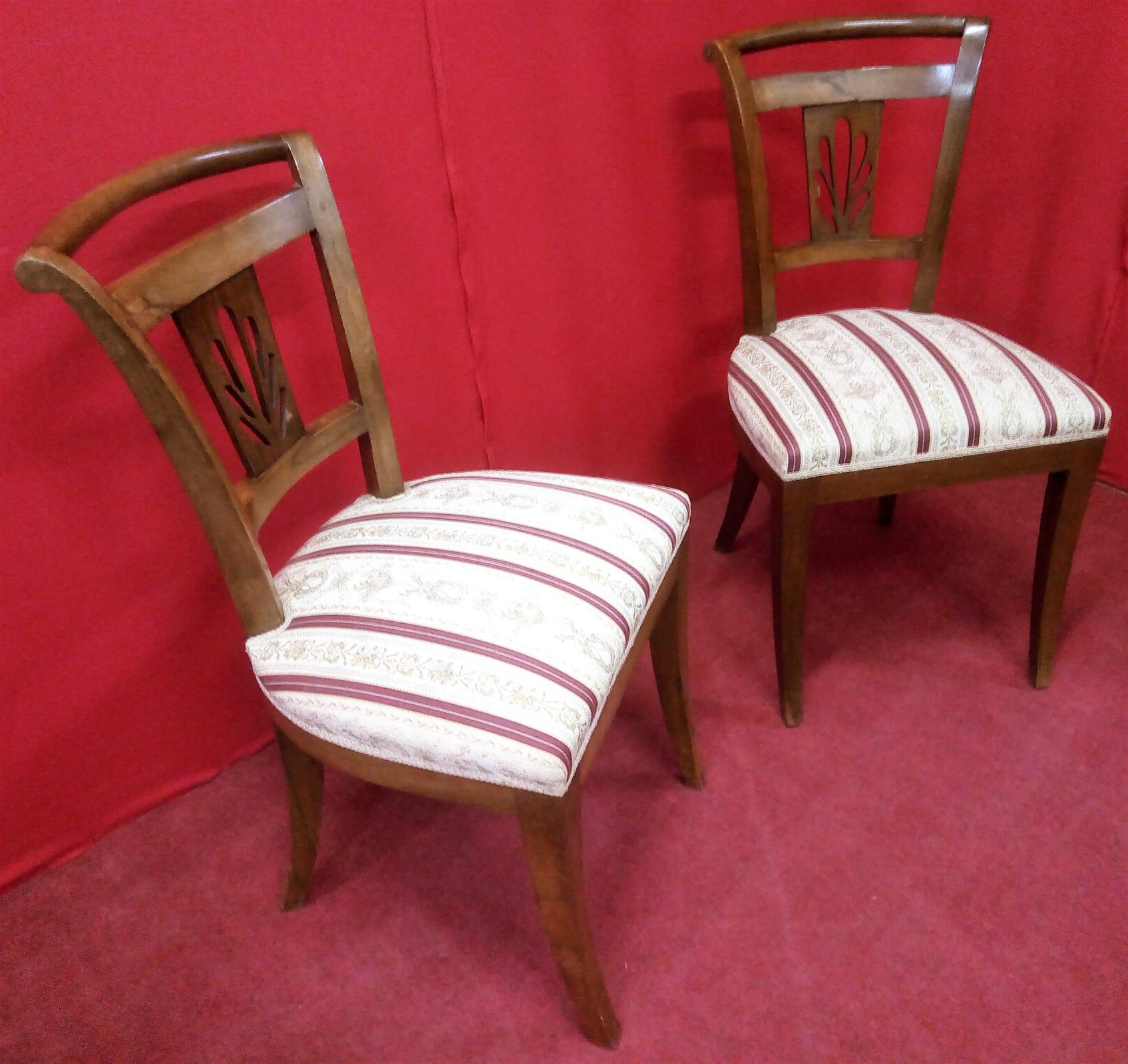 Pair of Carlo X chairs in walnut