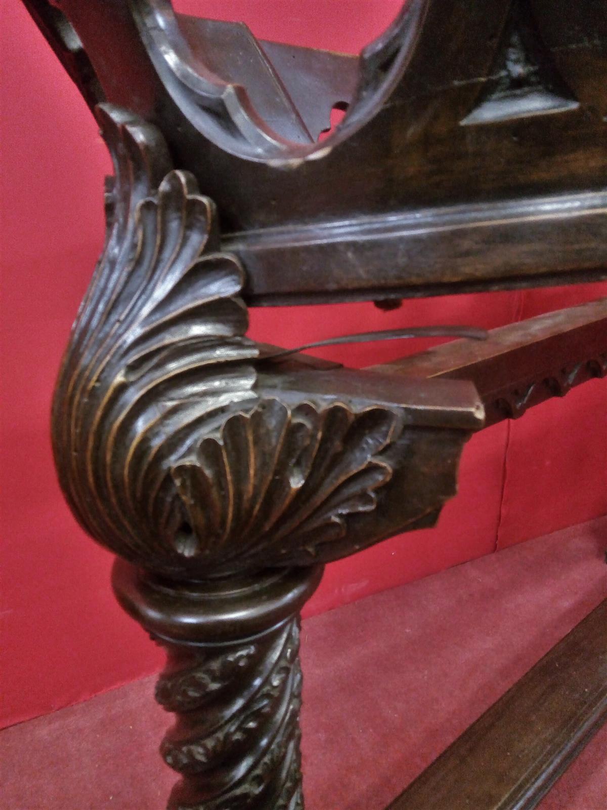 Carved baby cot