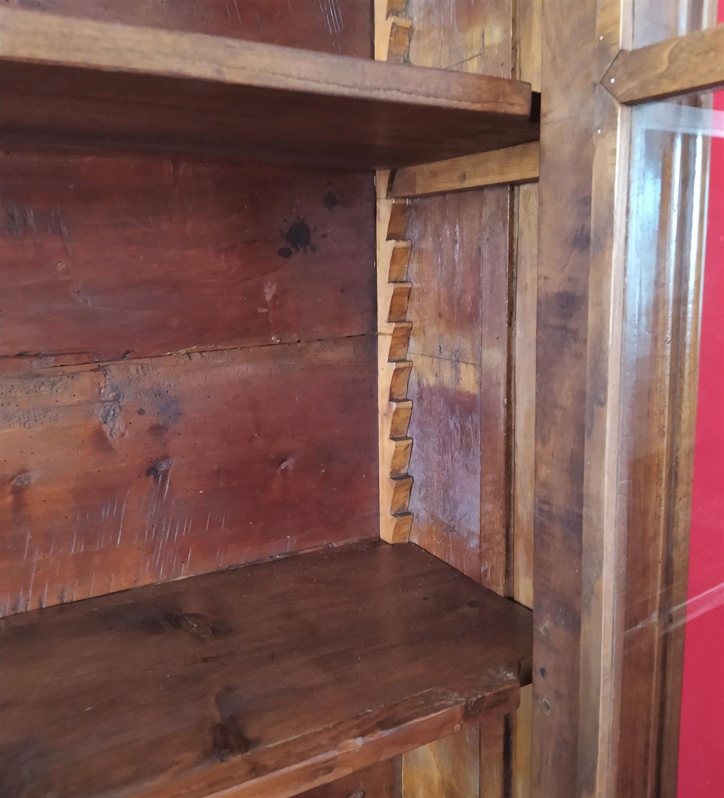 Credenza vetrina, piccola libreria