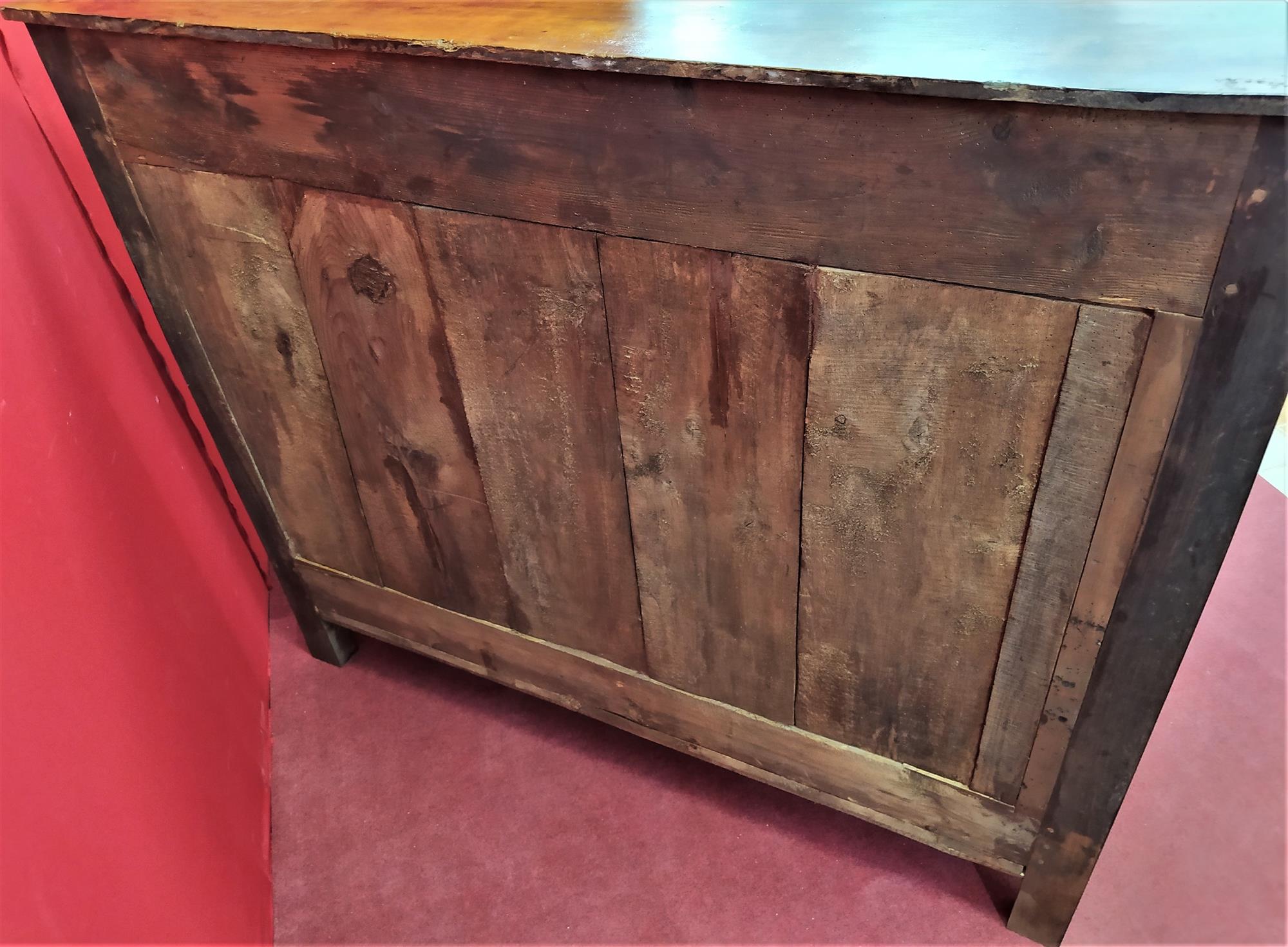 Provençal sideboard in walnut