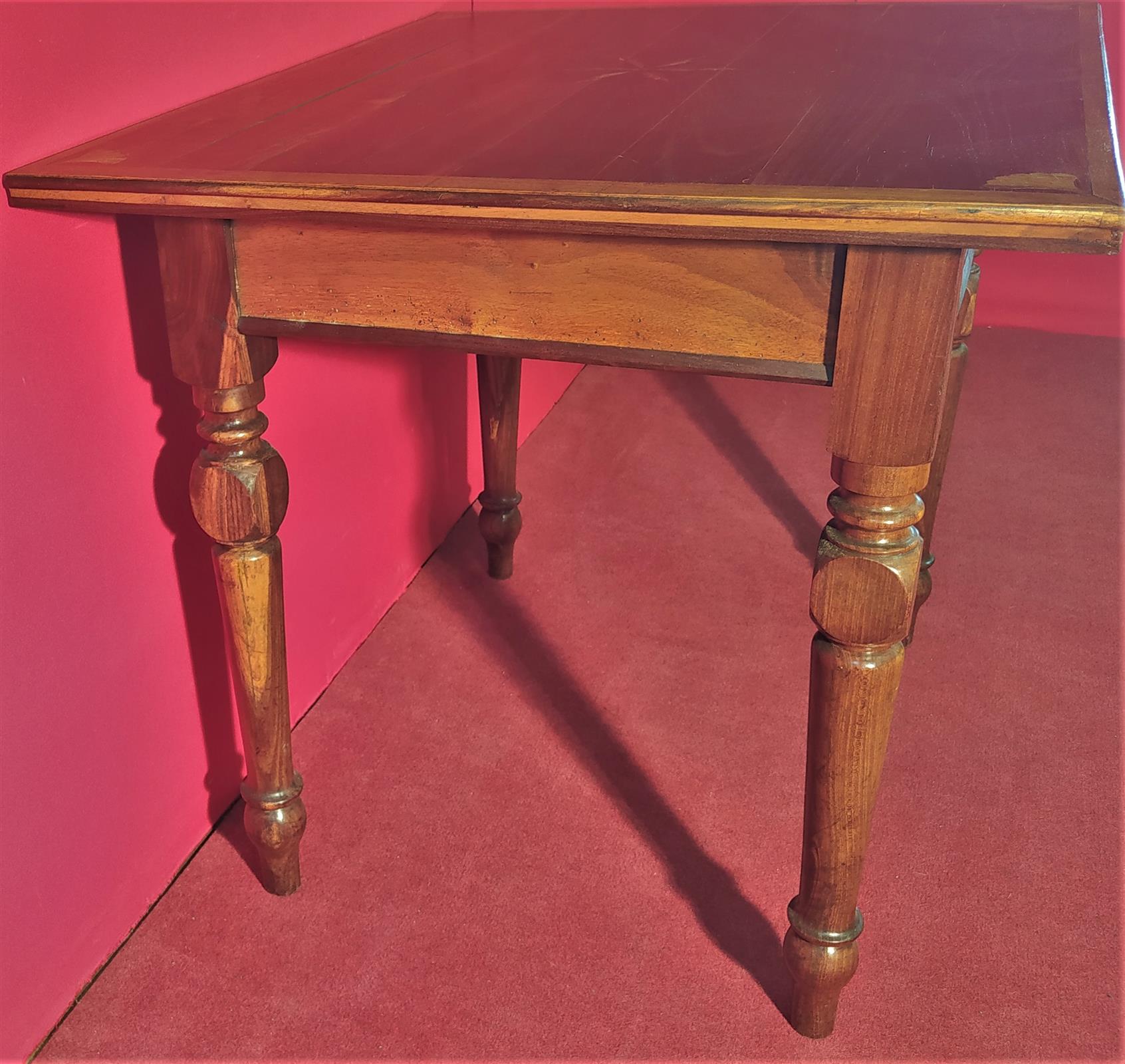 Coffee table with inlaid top and drawer