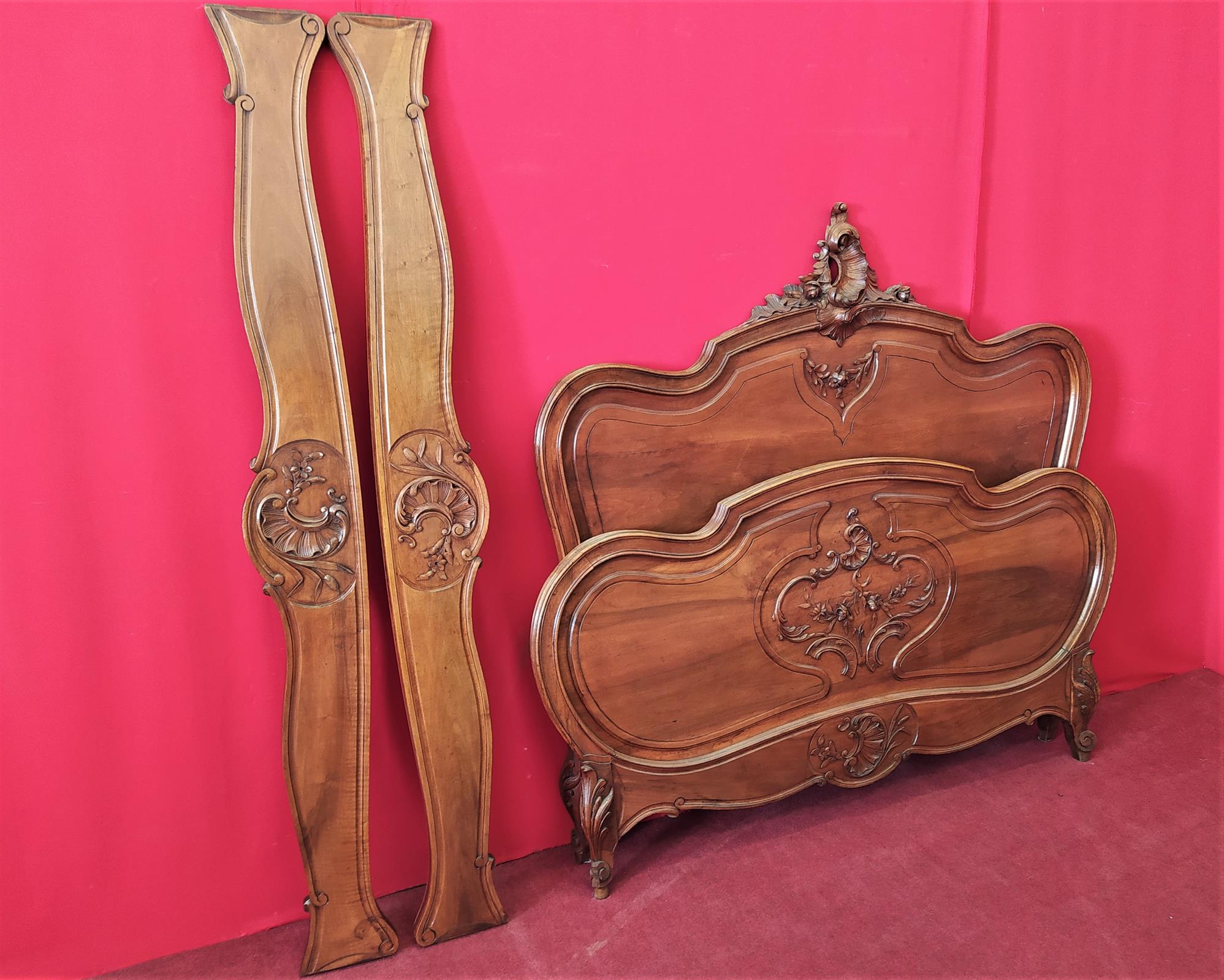 Liberty carved bed