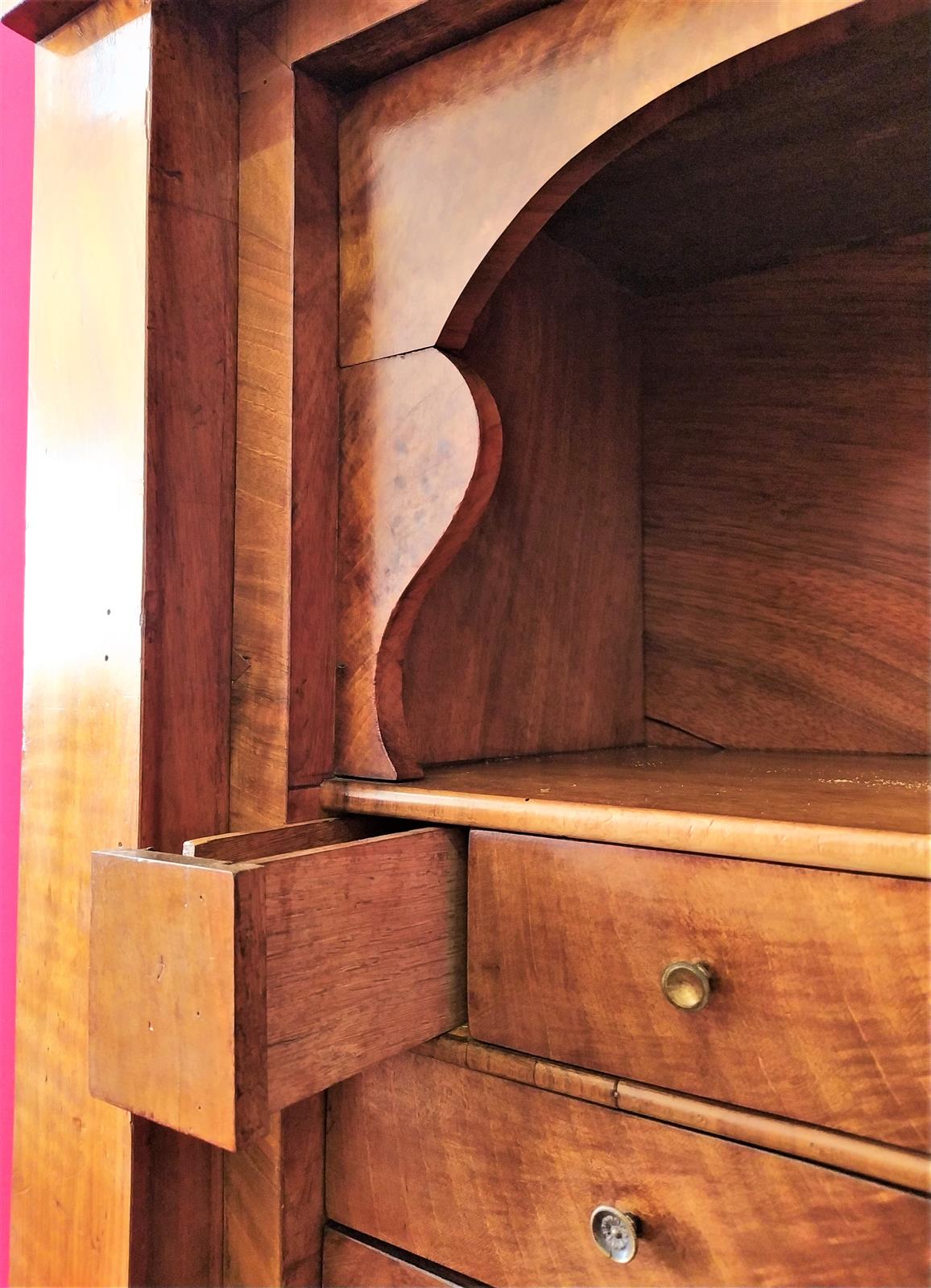 Secretaire in Noce restaurato