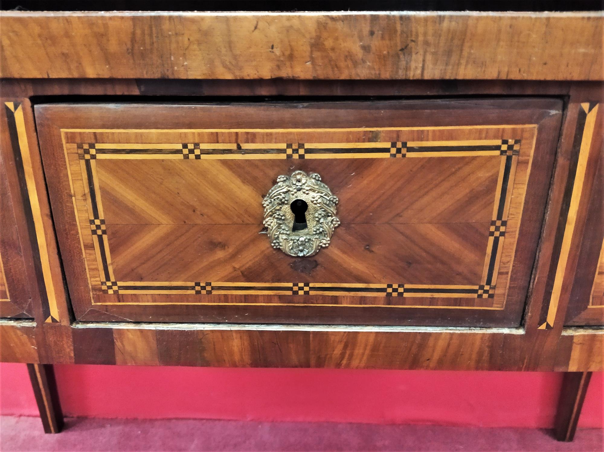 Louis XVI cylinder writing desk inlaid