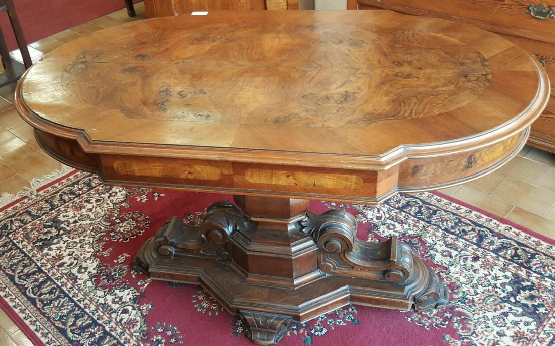 Italian coffee table Louis Philippe walnut root with drawer