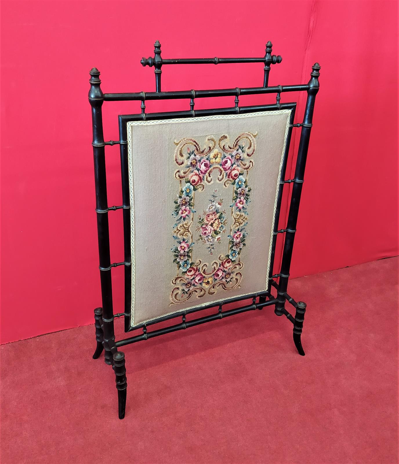 Fireplace screen with embroidered fabric