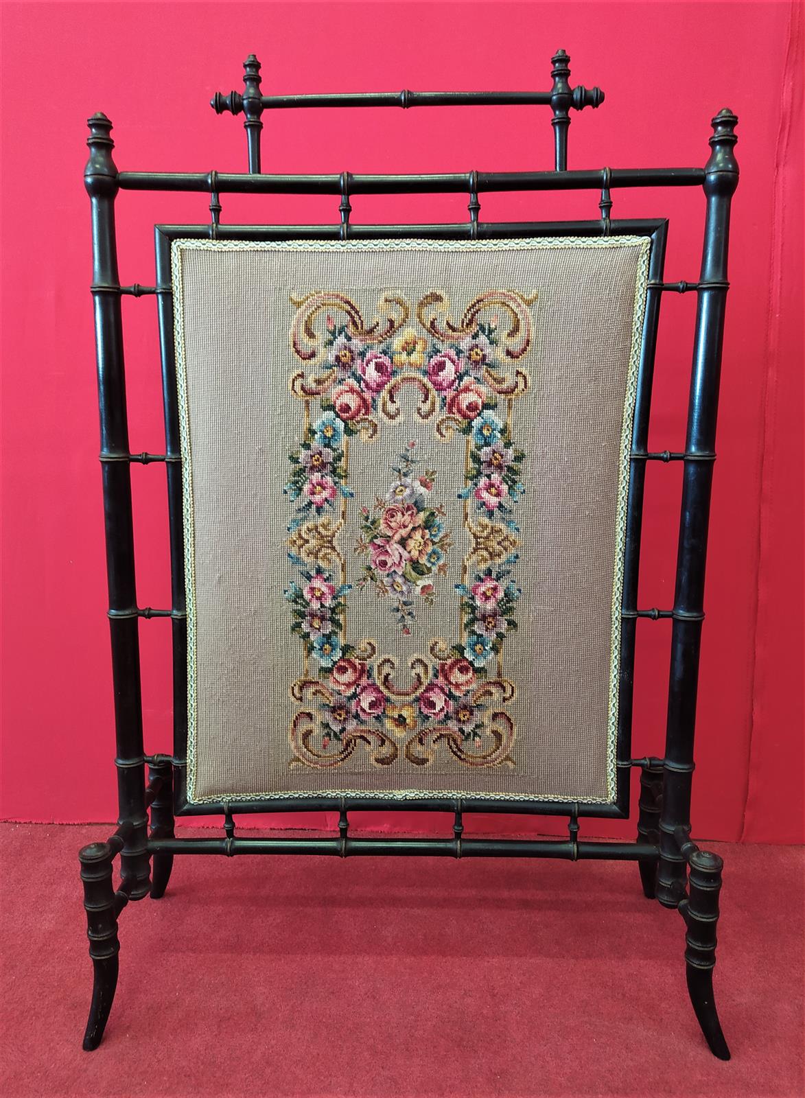 Fireplace screen with embroidered fabric