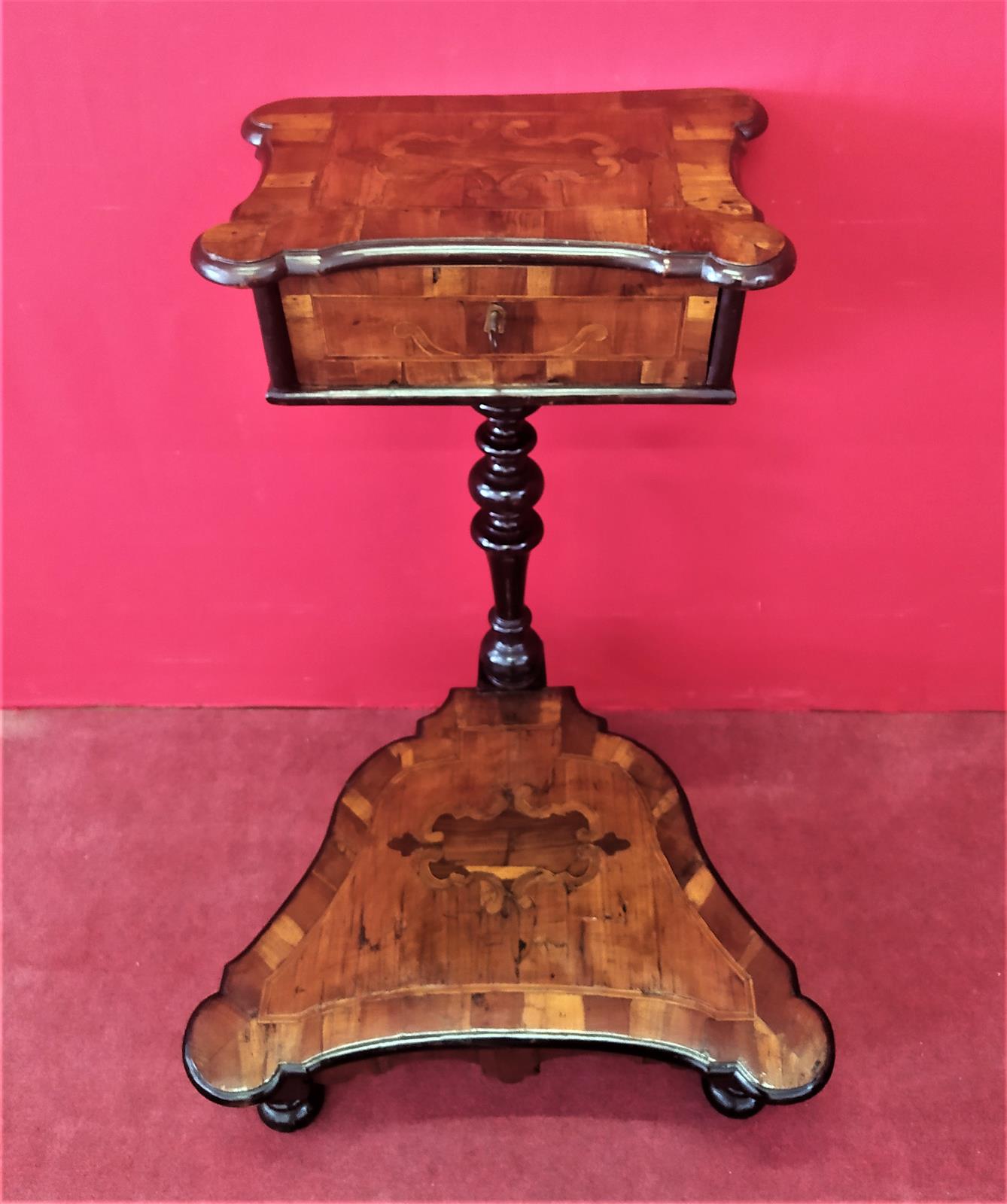 Louis XIII inlaid kneeler