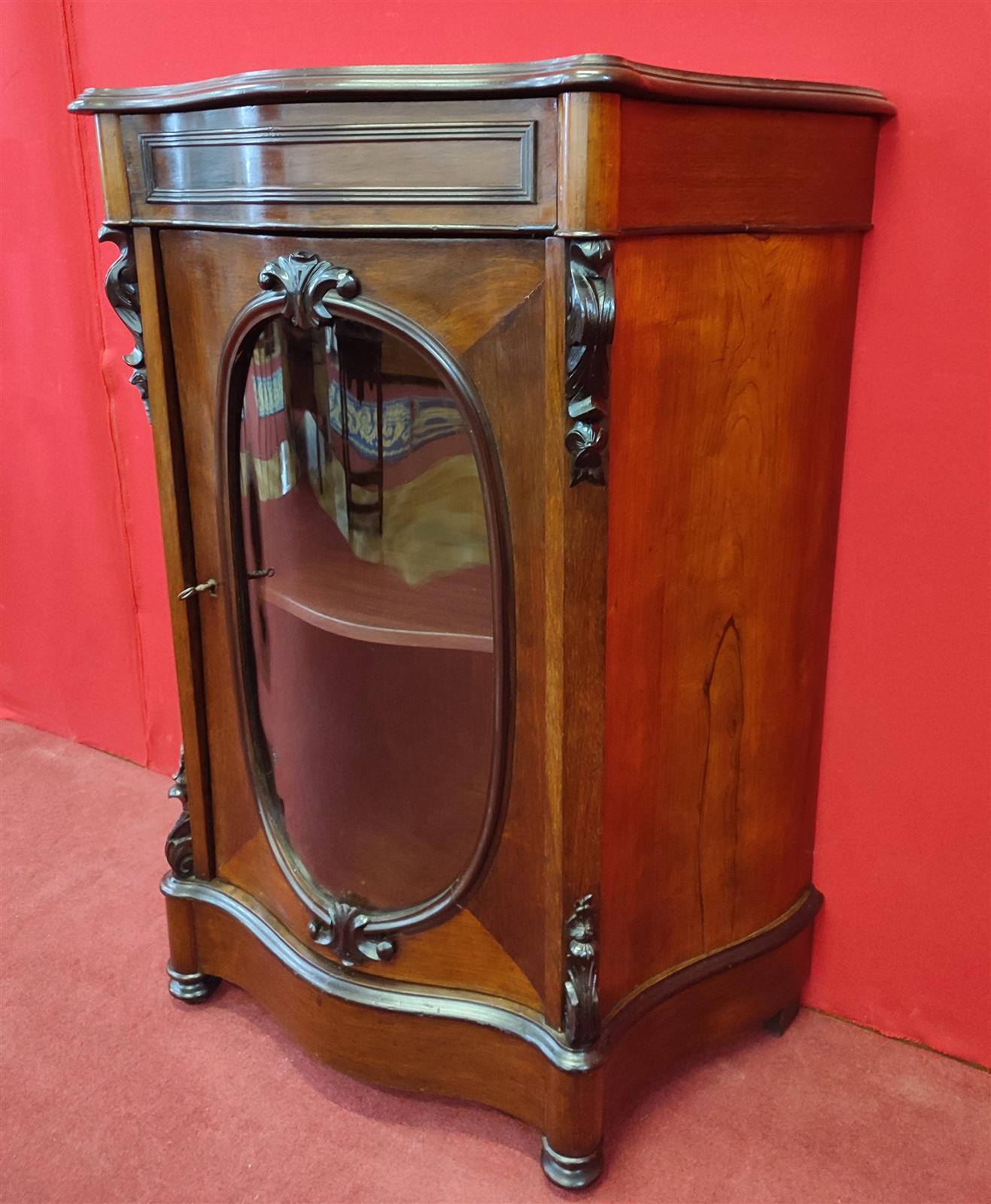 Small Napoleon III display case