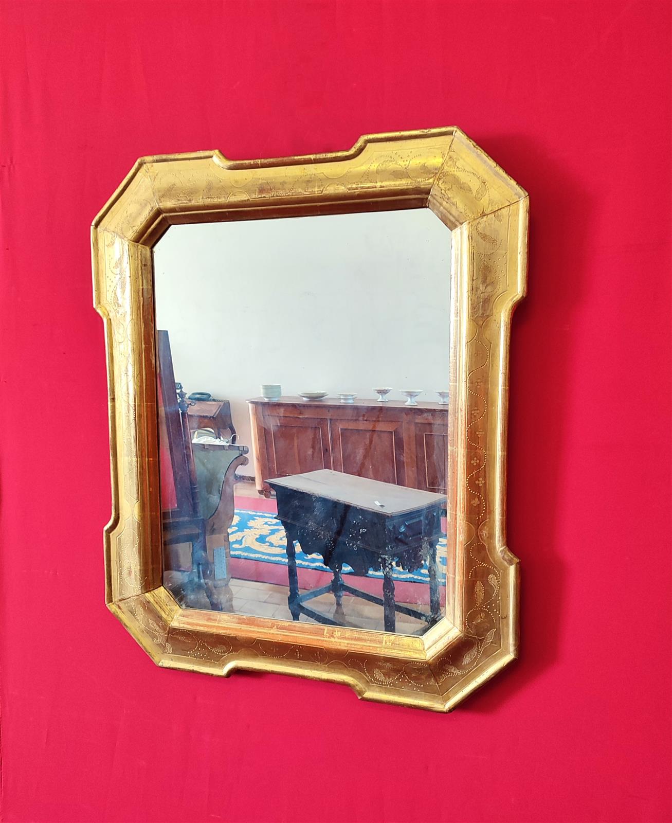 Golden tray mirror