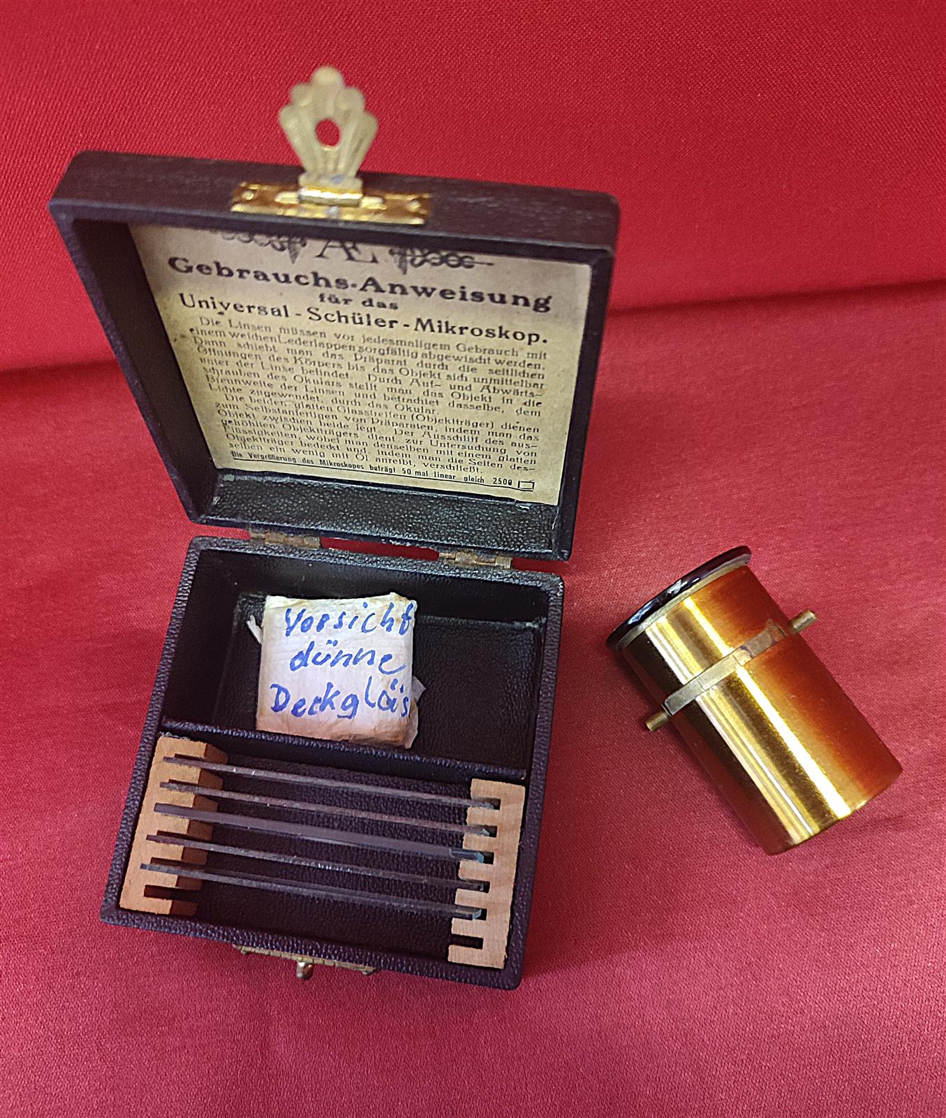 Microscopio tascabile vintage