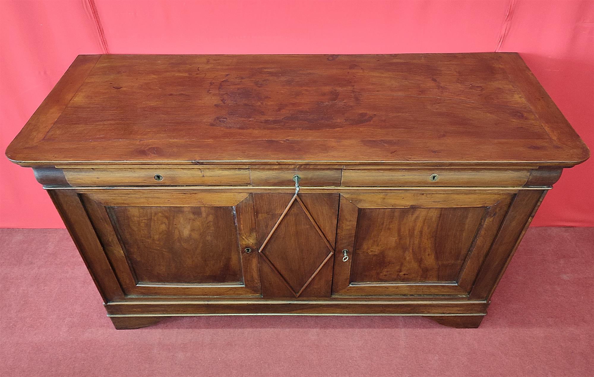 Credenza due porte con rombo