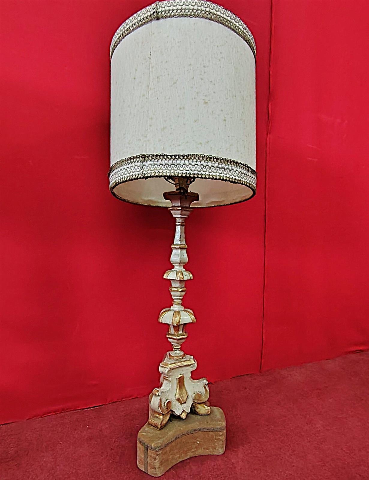 Coppia candelabri laccati