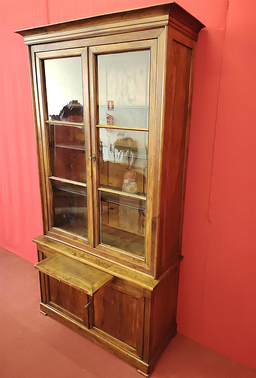 Libreria in noce con tiretto