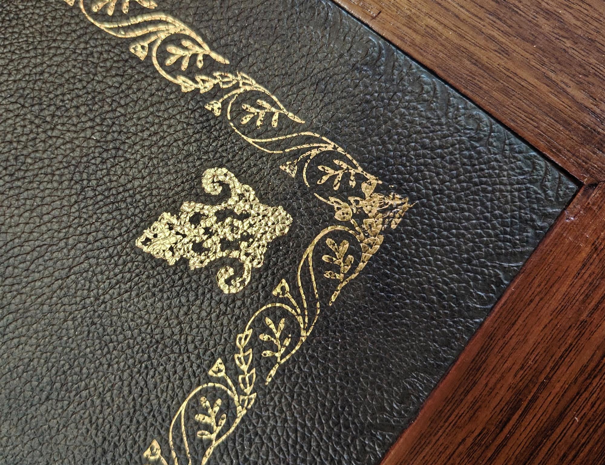 Venetian writing table