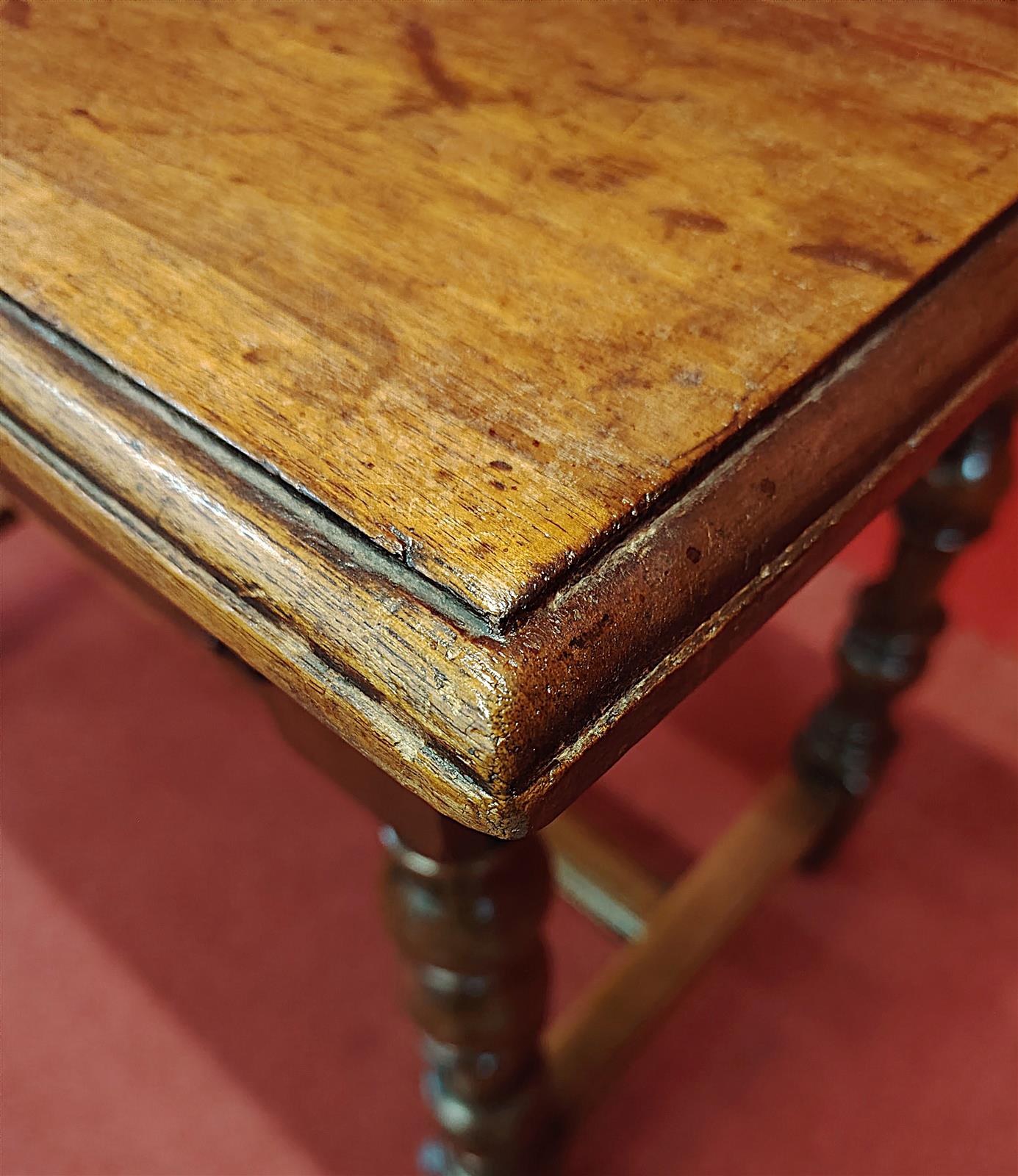 Piccolo tavolo scrittoio