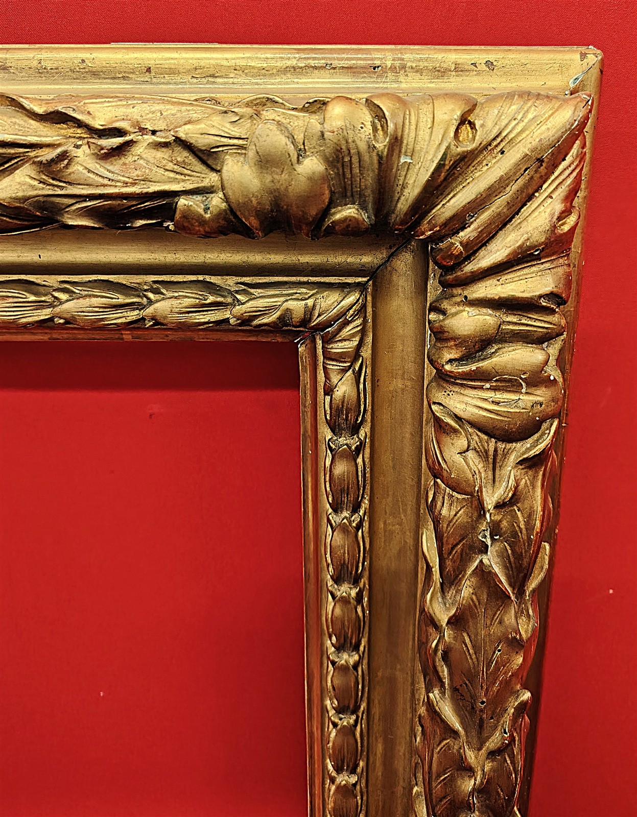 Rectangular Gilded Wood Frame – Italy, 19th Century