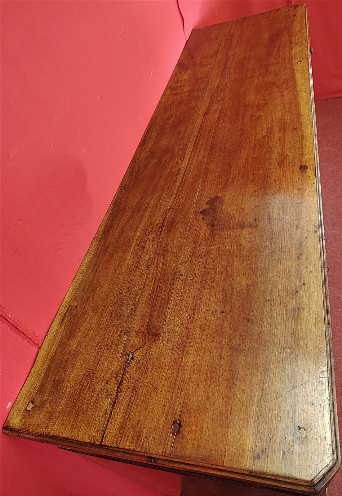 Credenza tre porte in noce- seconda metà 800