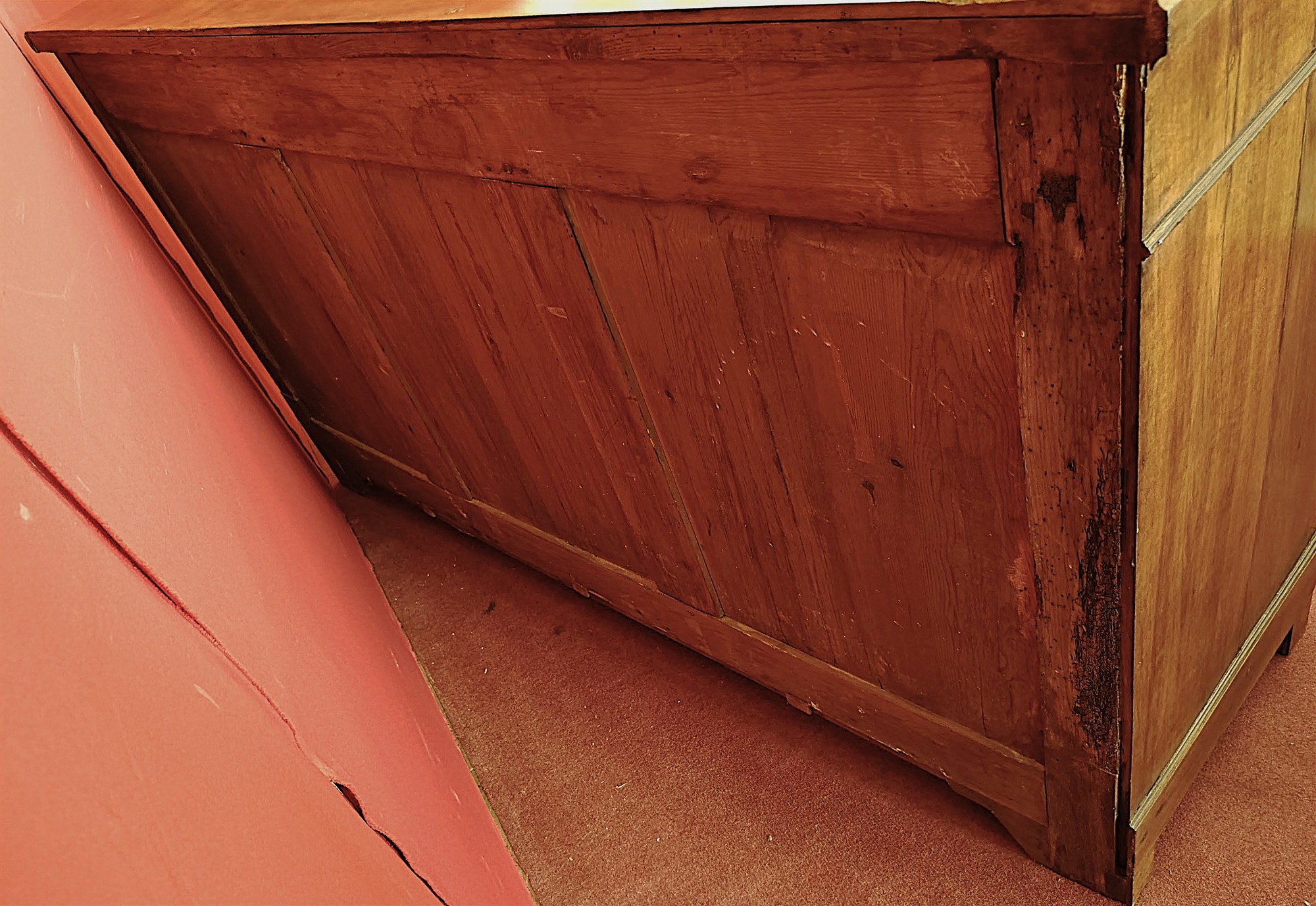 Credenza tre porte in noce- seconda metà 800