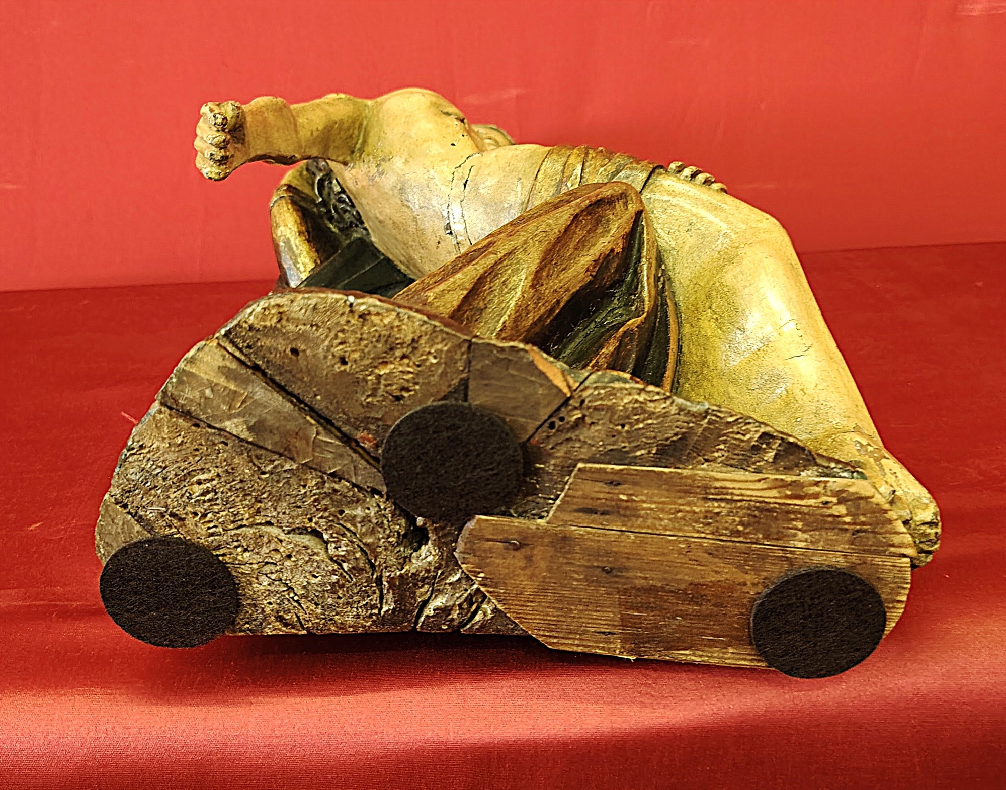 Pietà (Vesperbild) in legno policromo e dorato – Fine XV / Inizio XVI sec.
