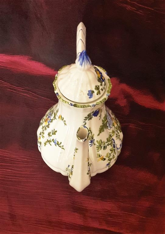 Coffee pot in Italian ceramics, hand-painted