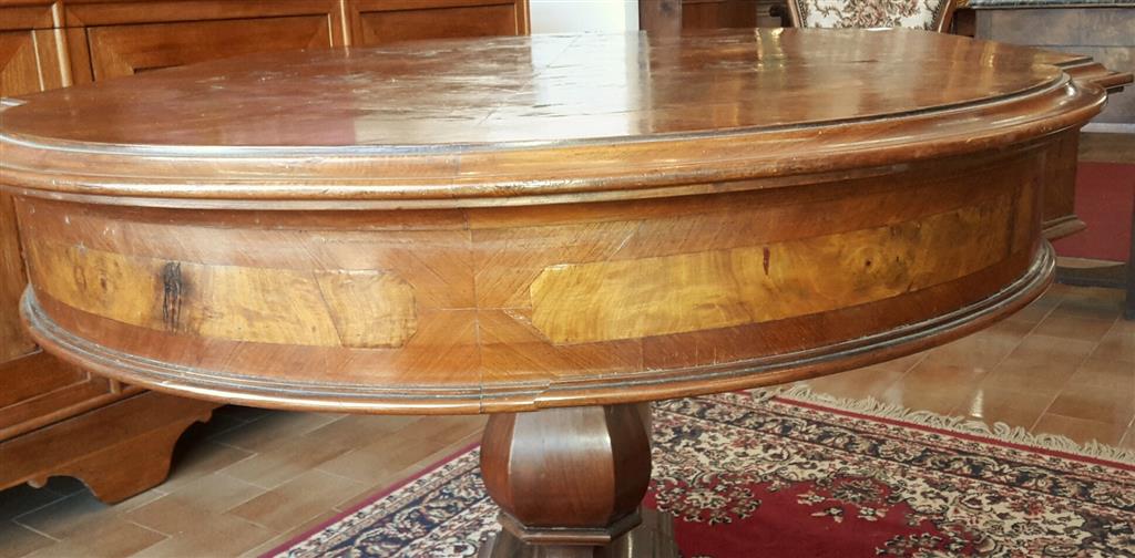 Italian coffee table Louis Philippe walnut root with drawer